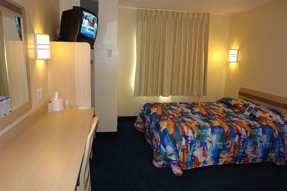 Motel 6-Portsmouth, Nh Ngoại thất bức ảnh